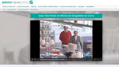 Isaac Díaz Pardo enseña las instalaciones y el proceso de trabajo de la factoría de Sargadelos